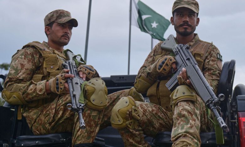 Pakistán ataca Afganistán, al menos 12 muertos, incluidos niños Pakistán ataca Afganistán, al menos 12 muertos, incluidos niños